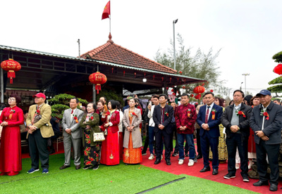 NHIỀU CÂY CẢNH ĐẸP TẠI TRIỂN LÃM VỚI CHỦ ĐỀ “Hành trình 30 năm Dũng Coca Garden”